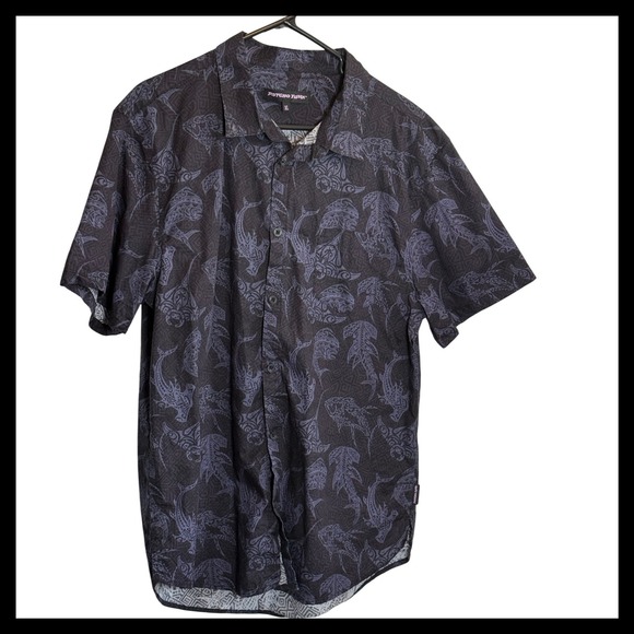 Psycho Tuna Other - Psycho Tuna Mens XL Tribal Shark Stingray Print Short Sleeve Button Down Shirt